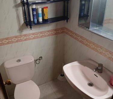 Toledo Bed & Breakfast | Habitacion Privada Triple con camas Individuales Toledo