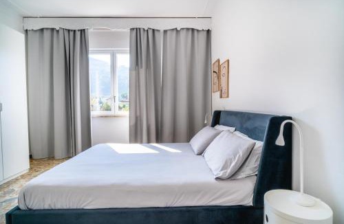 Arcola Apartment | Helianthus