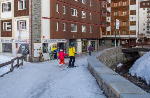 Cervinia Apartment | HelloCHALET - Friends Ski House