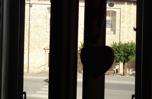 Petrignano Apartment | Historic residence with garden near Assisi