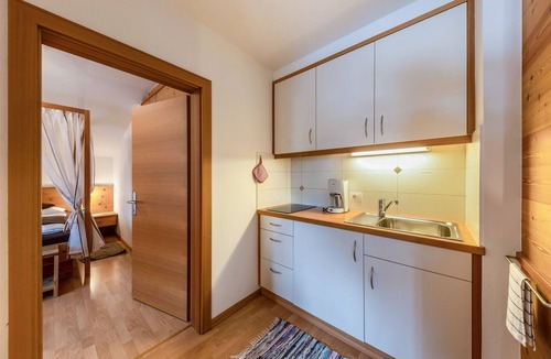 Fie allo Sciliar Apartment | Holiday Apartment "Florerhof Lavendel" with Mountain View, Sauna, Wi-Fi & Garden