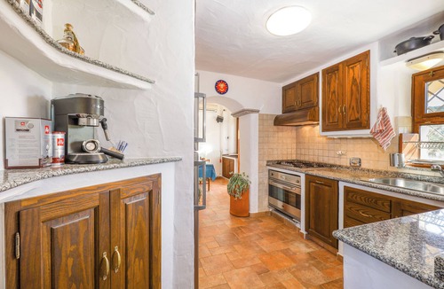 Tiriddo House | Holiday Apartment "Corbezzoli" with Sea View, Wi-Fi, Balcony, Garden & Terrace