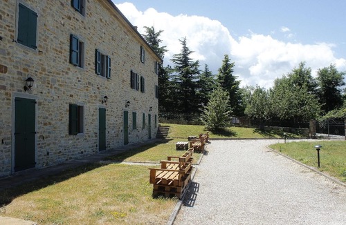 Loiano Apartment | Holiday apartment Loiano for 1 - 3 persons with 1 bedroom - Row house