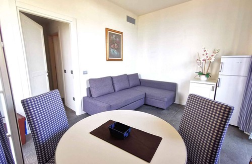 Meina Apartment | Holiday apartment with air conditioning and WLAN