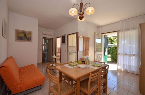 Bibione Pineda Apartment | Holiday apartment with private garden and air conditioning
