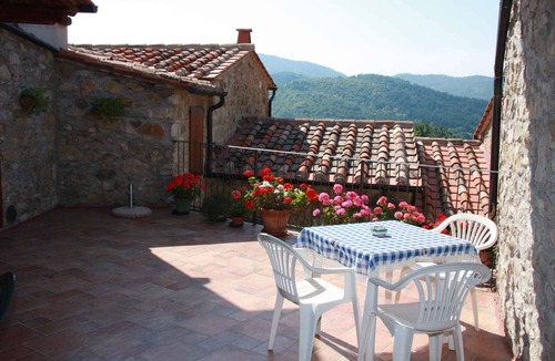 Montieri Apartment | Holiday apartment with spacious terrace