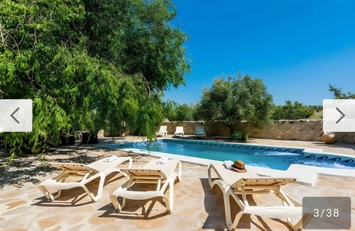 Alhama de Granada House | Holiday Home 'Rica' with Mountain View, Wi-Fi and Air Conditioning