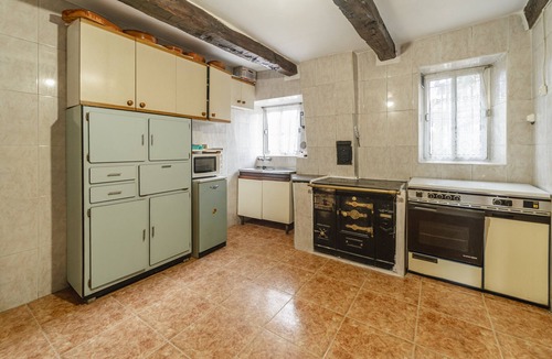 Montemayor de Pililla House | Holiday Home 'El Rincon De La Morena' with Private Pool, Private Terrace and Wi-Fi