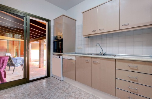 Jimena de la Frontera House | Holiday Home 'Finca Los Pájaros' with Private Terrace, Wi-Fi and Air Conditioning