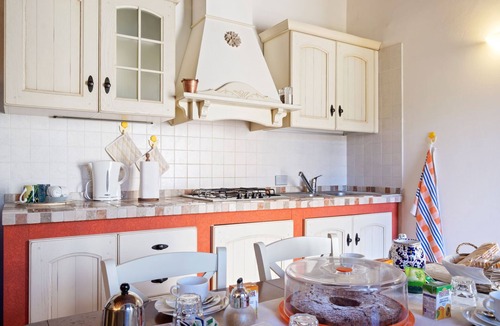 Piegaro House | Holiday Home near Pietrafitta Lake
