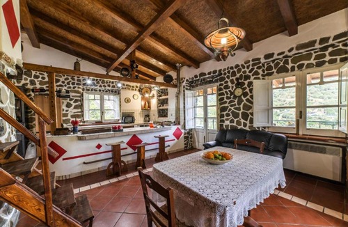 Motta Camastra House | Holiday home, Francavilla di Sicilia