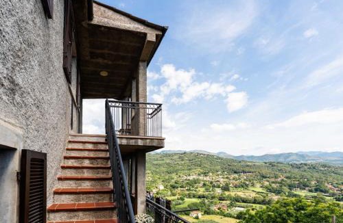 Garlenda House | Holiday Home A Tenaia by Interhome