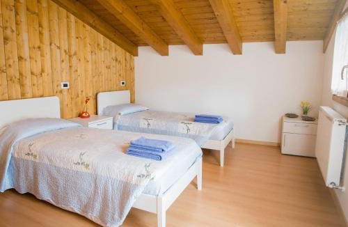 Barcis House | Holiday Home Albergo Diffuso - Cjasa Paron Cilli by Interhome