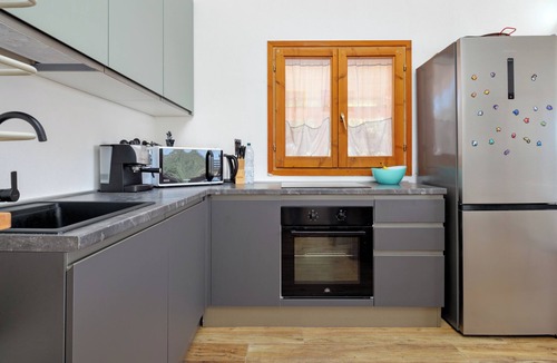 Osseddu House | Holiday Home 'Casa Laco Olbia' with Sea View, Wi-Fi and Air Conditioning