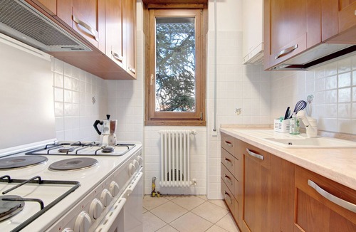 Lierna House | Holiday Home "Casa Lierna" with Private Terrace, Balcony and Wi-Fi
