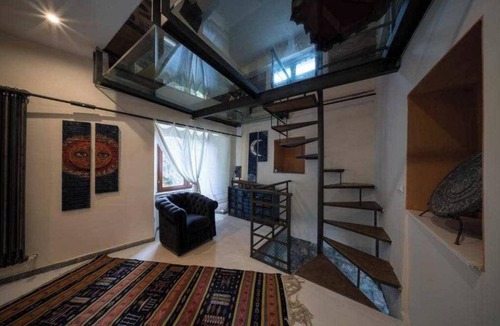 San Terenzo Monti House | Holiday Home 'Chiarissima Dei Venti' with Mountain View, Private Terrace and Wi-Fi