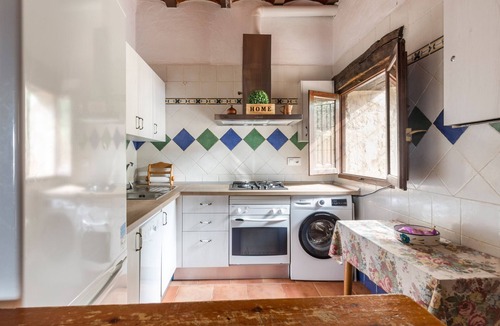 Molina de Segura House | Holiday Home 'De Piedra' with Private Pool, Private Terrace and Wi-Fi