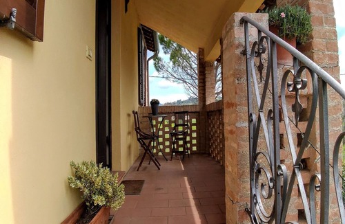 Ramazzano Apartment | Holiday Home for Families in Umbrian