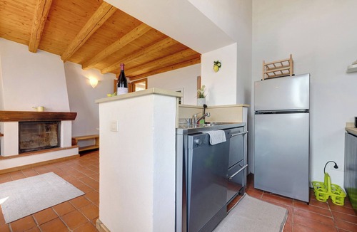 Gargnano House | Holiday Home 'House with Great Lake and Mountain View' with Lake View, Private Pool and Wi-Fi