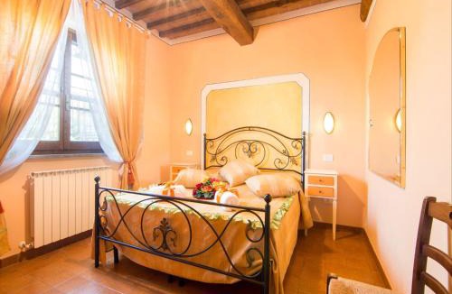 Castiglione del Lago House | Holiday home in Castiglione del with pool