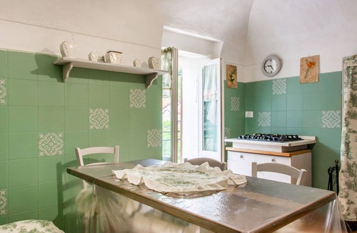 Calizzano House | Holiday Home in Liguria near Barbottina Forest