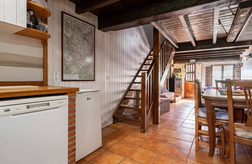 Bobia de Arriba House | Holiday Home 'La Terraza De Onís' with Mountain View, Private Terrace and Wi-Fi
