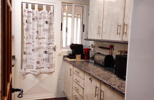 Villabanez House | Holiday Home 'La Zanja' with Private Pool, Private Terrace and Wi-Fi