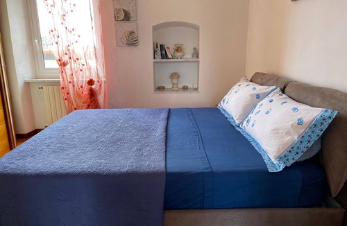 Pitelli House | Holiday Home 'Le Soleil Doree Maison Cinque Terre' with Sea View, Private Terrace and Wi-Fi