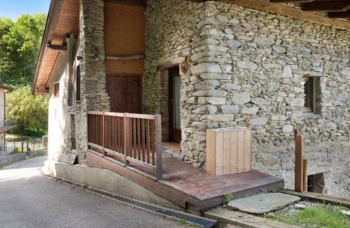 Peveragno House | Holiday Home 'Lupus In Fabula' with Mountain View, Private Terrace and Shared Garden