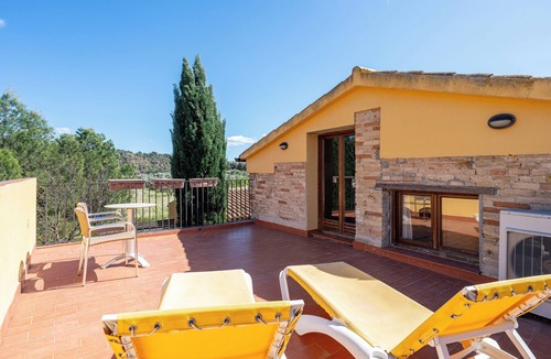 Flix House | Holiday Home 'Mas De Sisco' with Mountain View, Wi-Fi and Air Conditioning
