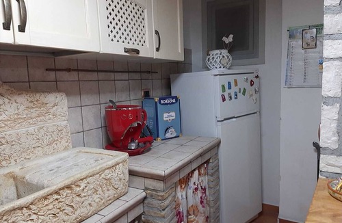 Palombaro House | Holiday Home 'Nel Cuore Della Maiella' with Mountain View, Private Terrace and Wi-Fi