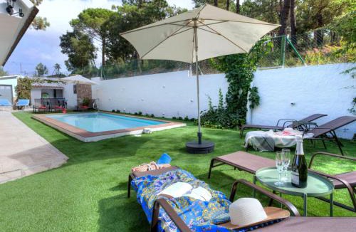 Puigventos House | Holiday Home Paradis by Interhome