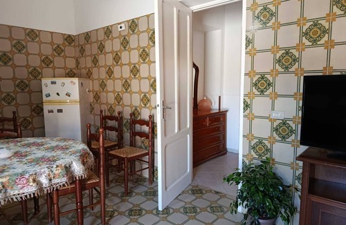 Marsala House | Holiday Home 'Pino' with Sea View and Air Conditioning
