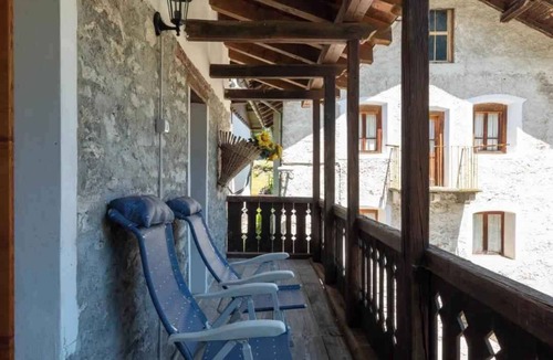 Ceppo Morelli House | Holiday home Situated in a quiet location in the mountains on the edge of the river with a view of the forest