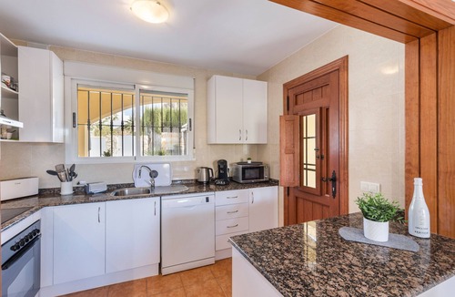 Mazarron House | Holiday Home 'Sueño' with Mountain View, Wi-Fi and Air Conditioning