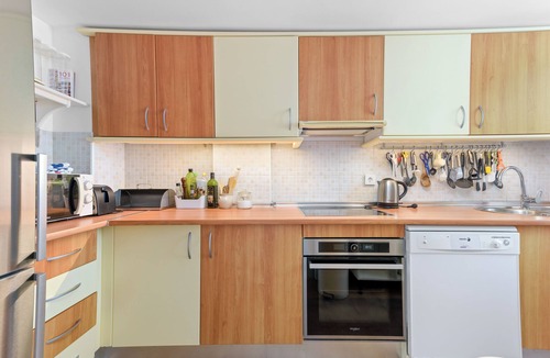 Casares del Mar Apartment | Holiday Home 'Vedia Ankerstedt' with Sea View, Wi-Fi and Air Conditioning