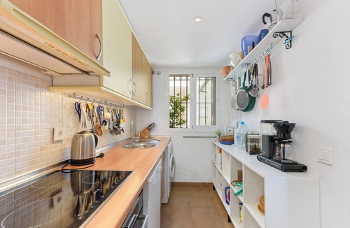 Casares del Mar Apartment | Holiday Home 'Vedia Ankerstedt' with Sea View, Wi-Fi and Air Conditioning