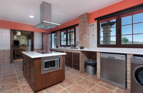 Ronda House | Holiday Home 'Villa Mariana' with Mountain View, Wi-Fi and Air Conditioning