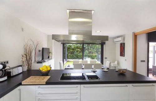 Olot House | Holiday Home Volca by Interhome