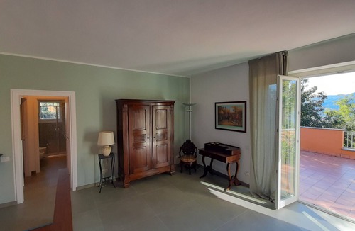Ispra Apartment | HOLIDAY IN ISPRA LAKE MAGGIORE!