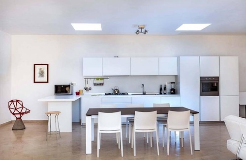 Scicli Villa | holiday vacation large villa rental italy, sicily, scicli, pool, WiFi, short term long term large villa to rent to let