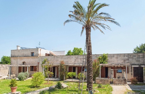 Minervino di Lecce Apartment | Homerez - Apartment in Minervino di Lecce
