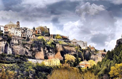 Old Town House | Homerez - Beautiful house for 2 ppl. at Cuenca