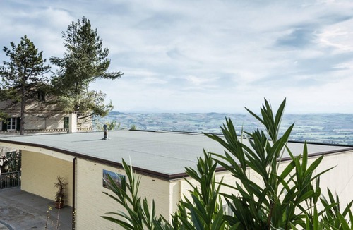 Recanati Old Town Apartment | Homerez - Big appartement 8 km away from the beach for 11 ppl. at Recanati