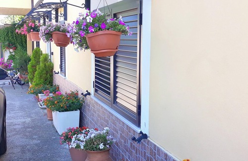 Canosa Sannita House | Homerez - House 50m² with sea and mountain view