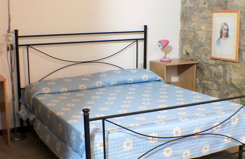Casa Papa Apartment | Homerez - Nice appartement for 4 ppl. with shared pool and terrace at Modica