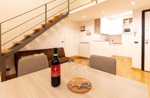 Rome City Centre Apartment | HomyHost - Opera Singer Home City Center - AC