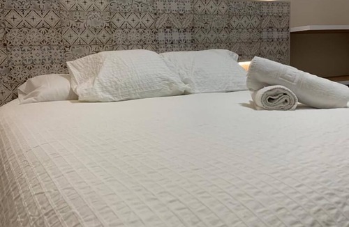 San Pedro de Alcantara Hostel | HOSTAL ACEMAR
