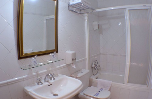 Cuenca Hostel | Hostal Canovas