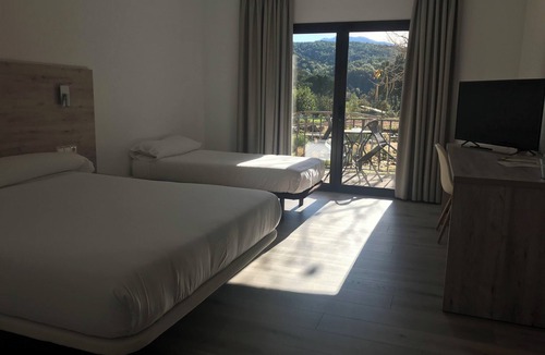 Viladrau Hostel | HOSTAL LA GUINEU
